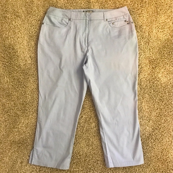 EUC Item & Co Light Blue Cotton Capri Pants, Size 12. Very cute! - Picture 1 of 9